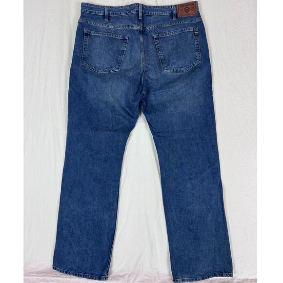 Eddie Bauer Straight Fit Mens Blue Denim Jeans 38 x 34 - Picture 2 of 5